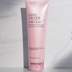 Estée Lauder Soft Clean Moisture Rich Foaming Cleanser